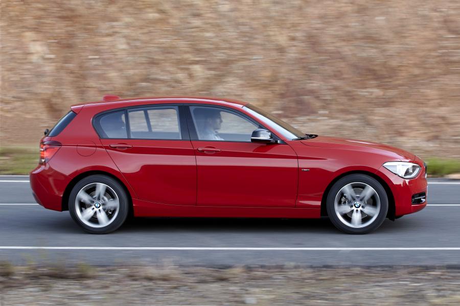  BMW 118i Sport Line 2011 года  (фото 147 из 185)